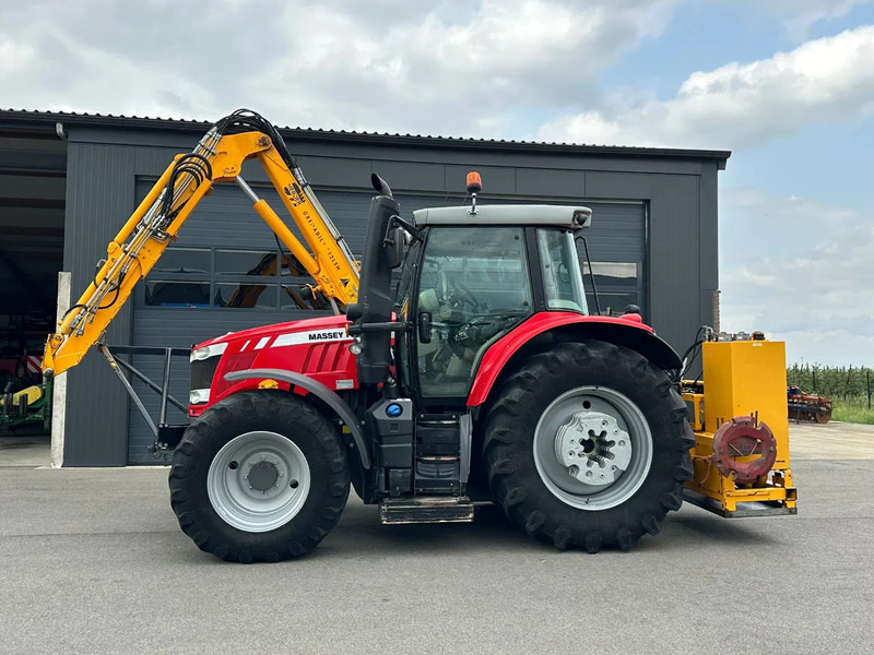 Massey Ferguson 6713S Dyna 6 - Traktor: obrázok 5 Massey Ferguson 6713S Dyna 6 - Traktor: obrázok 5