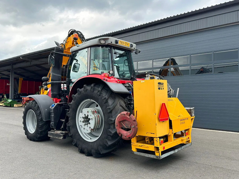 Massey Ferguson 6713S Dyna 6 - Traktor: obrázok 4 Massey Ferguson 6713S Dyna 6 - Traktor: obrázok 4