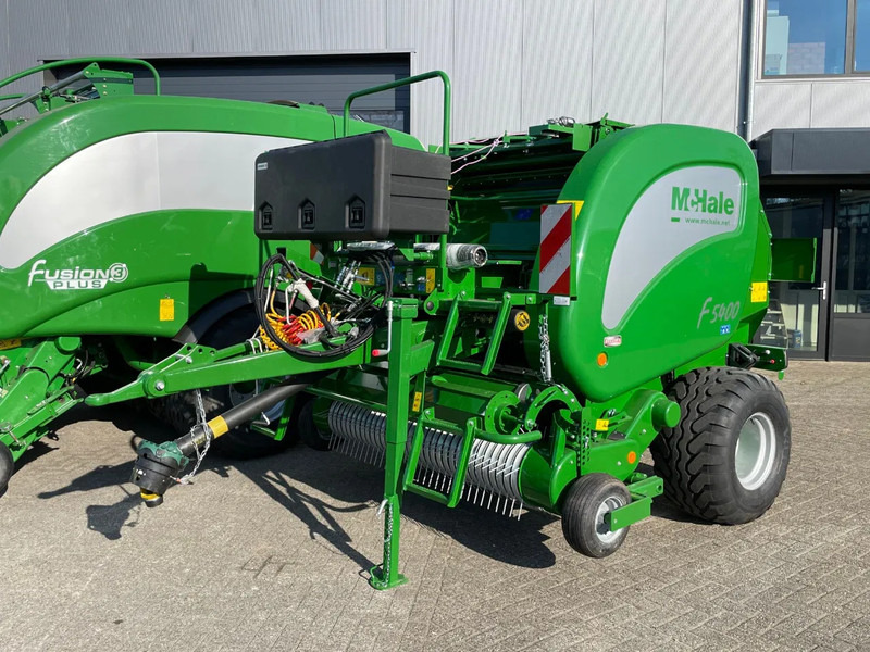 McHale F5400 - Lis na okrúhle balíky: obrázok 5 McHale F5400 - Lis na okrúhle balíky: obrázok 5