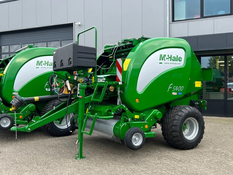 McHale F5400 - Lis na okrúhle balíky: obrázok 4 McHale F5400 - Lis na okrúhle balíky: obrázok 4