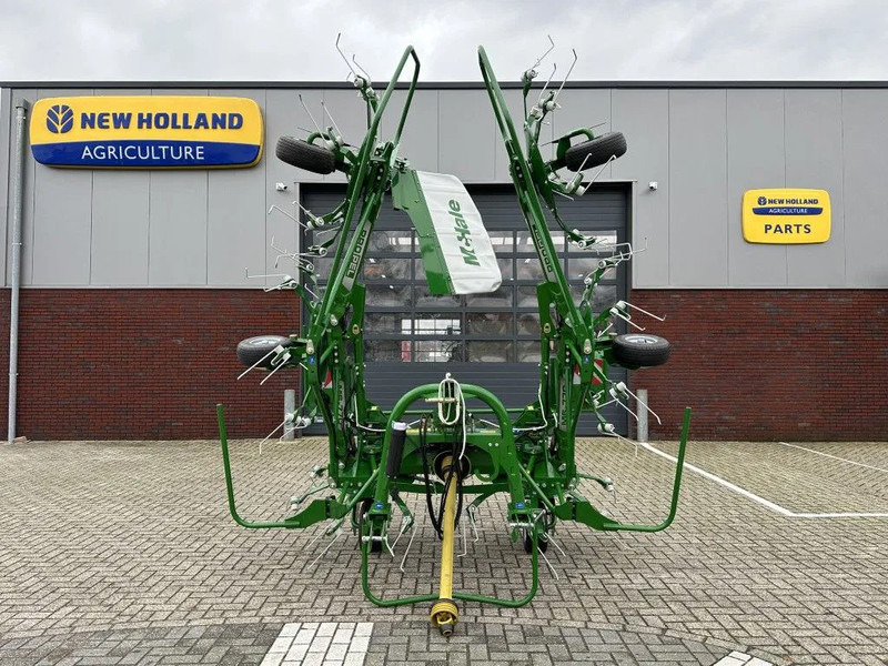 McHale Propel M6-770 - Obracač sena: obrázok 1 McHale Propel M6-770 - Obracač sena: obrázok 1