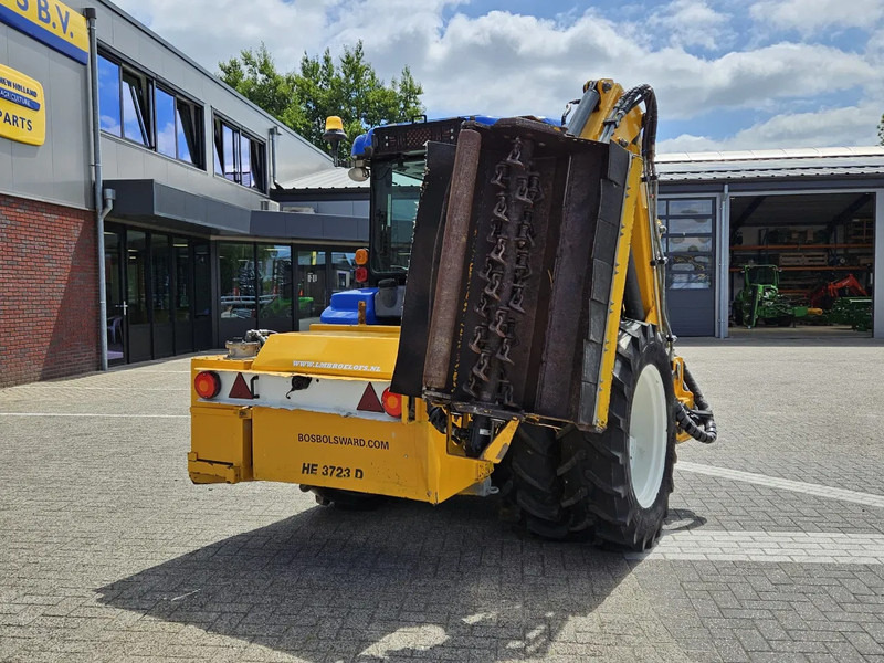 New Holland Boomer 3050 met Bos Maaiarm - Kompaktný traktor: obrázok 5 New Holland Boomer 3050 met Bos Maaiarm - Kompaktný traktor: obrázok 5