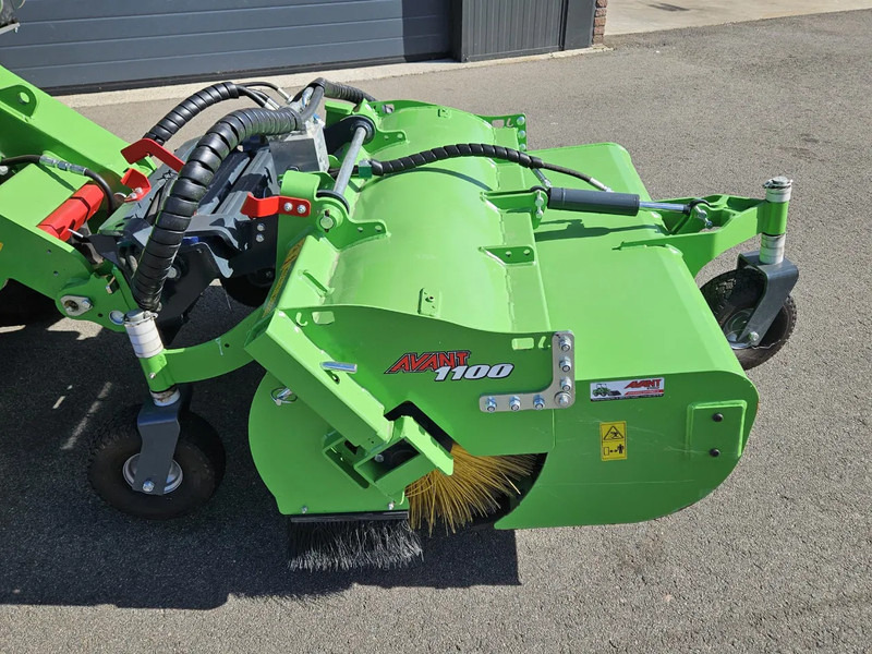 Avant 1100 Borstel met opvangbak - Príslušenstvo pre Poľnohospodárske stroje: obrázok 3 Avant 1100 Borstel met opvangbak - Príslušenstvo pre Poľnohospodárske stroje: obrázok 3