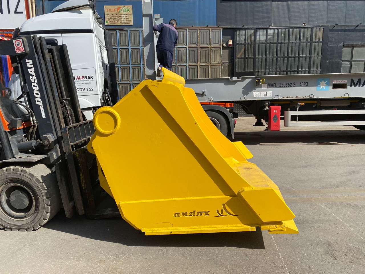 Atlas Copco - Nakladacia lyžica pre Nakladač: obrázok 2 Atlas Copco - Nakladacia lyžica pre Nakladač: obrázok 2