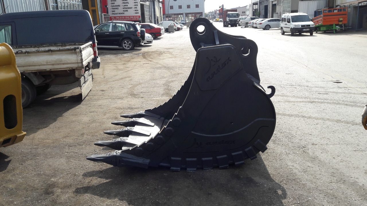 KOMATSU - Lyžica pre rýpadlo pre Stavebné stroje: obrázok 2 KOMATSU - Lyžica pre rýpadlo pre Stavebné stroje: obrázok 2