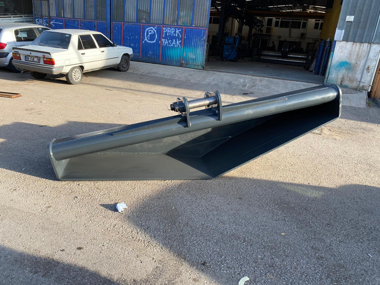 Komatsu PC200 - Lyžica pre rýpadlo pre Stavebné stroje: obrázok 3 Komatsu PC200 - Lyžica pre rýpadlo pre Stavebné stroje: obrázok 3