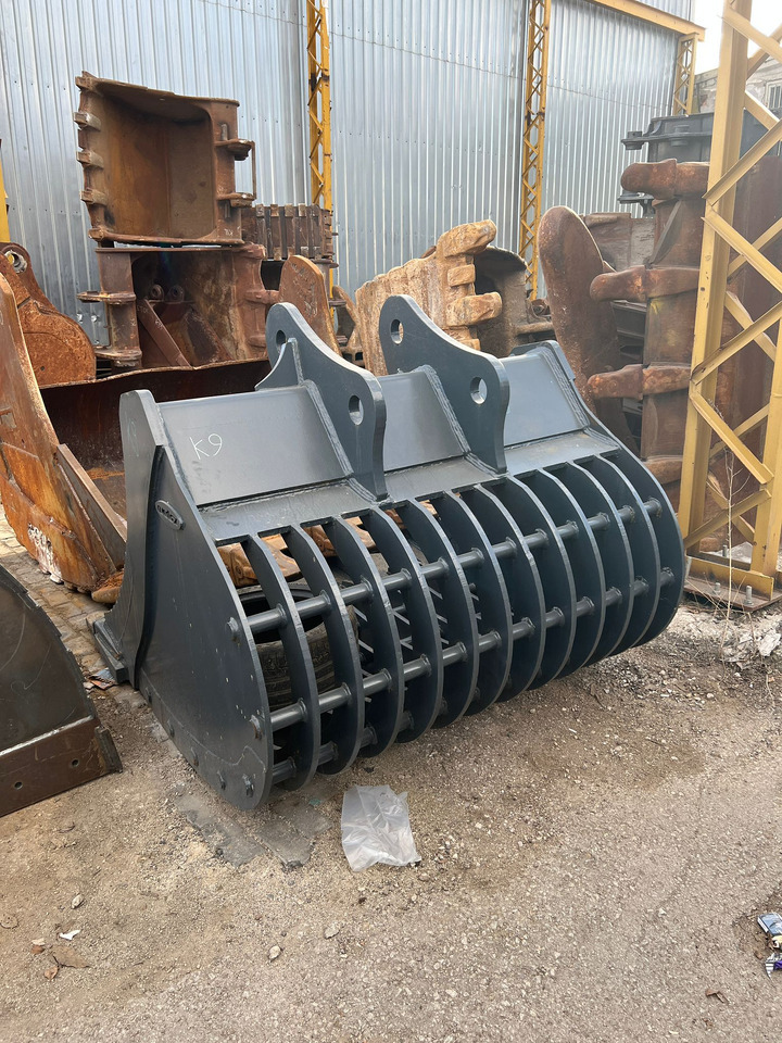 Komatsu - Lopata na triedenie pre Stavebné stroje: obrázok 3 Komatsu - Lopata na triedenie pre Stavebné stroje: obrázok 3