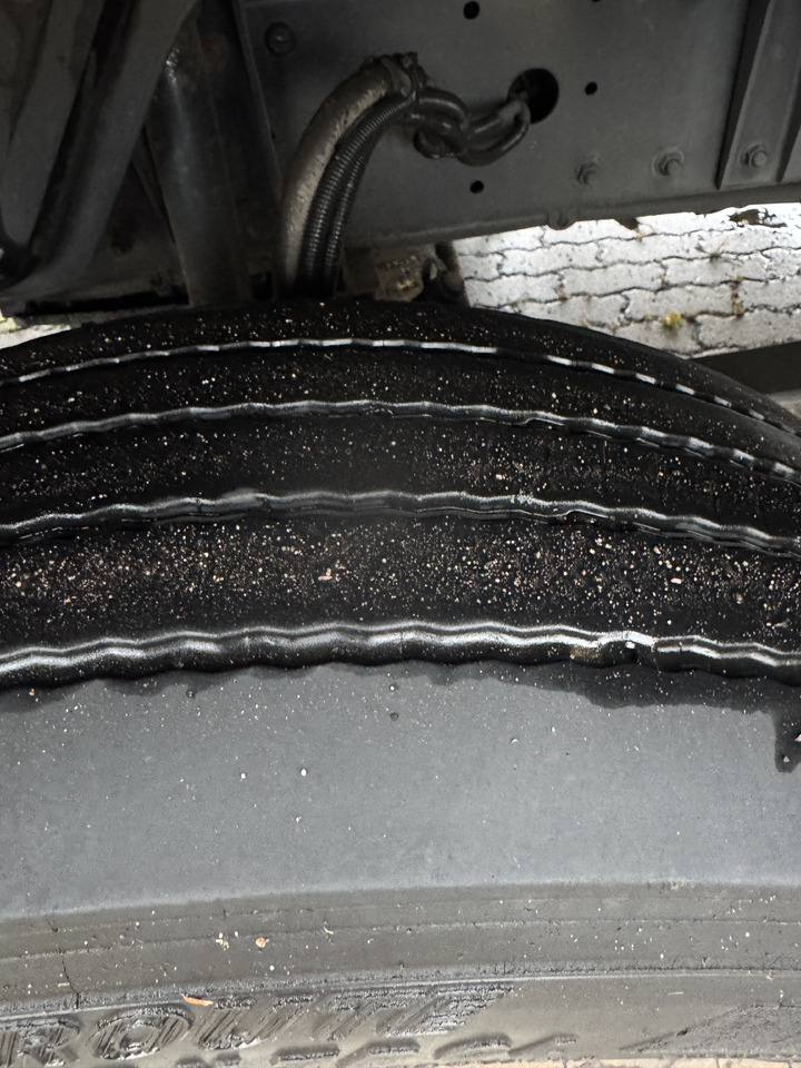 MAN 12.250 - Plachtové nákladné vozidlo: obrázok 4 MAN 12.250 - Plachtové nákladné vozidlo: obrázok 4