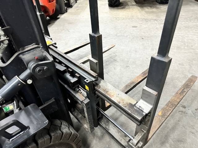 Kaup 2T 429 Multi vorkversteller met sideshift - Príslušenstvo pre Manipulačná technika: obrázok 5 Kaup 2T 429 Multi vorkversteller met sideshift - Príslušenstvo pre Manipulačná technika: obrázok 5