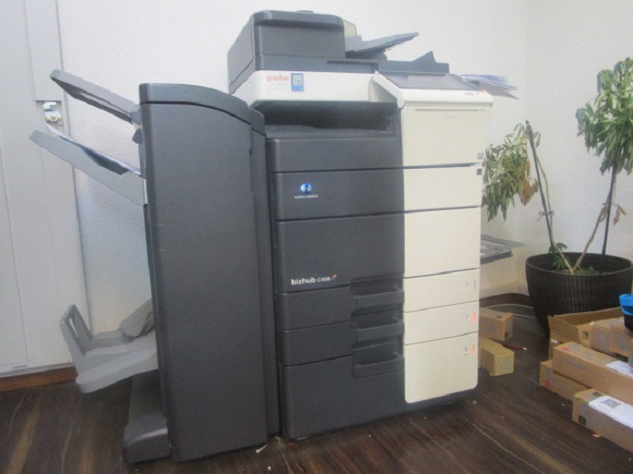 KONICA MINOLTA BIZHUB C458 - Tlačiarenský stroj: obrázok 3 KONICA MINOLTA BIZHUB C458 - Tlačiarenský stroj: obrázok 3
