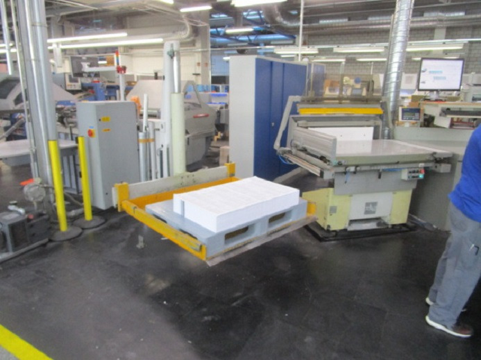 POLAR 137 ED-AT - Rezačka na papier: obrázok 3 POLAR 137 ED-AT - Rezačka na papier: obrázok 3