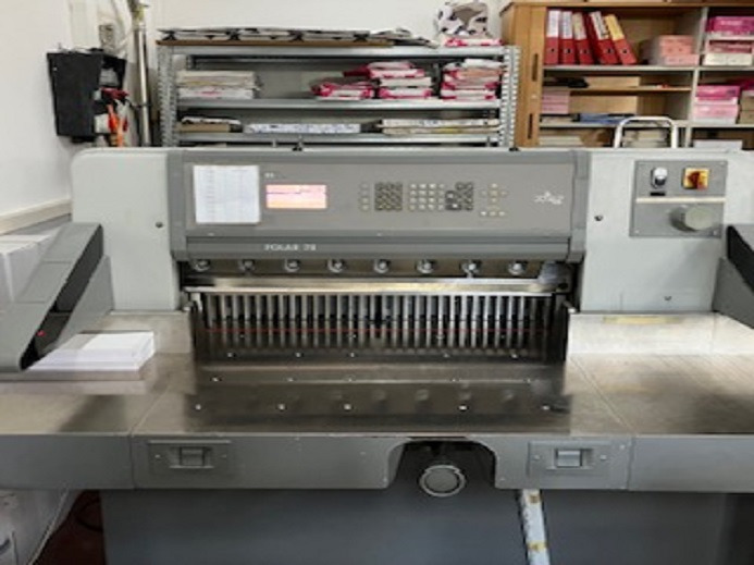 POLAR 78 ES - Rezačka na papier: obrázok 1 POLAR 78 ES - Rezačka na papier: obrázok 1