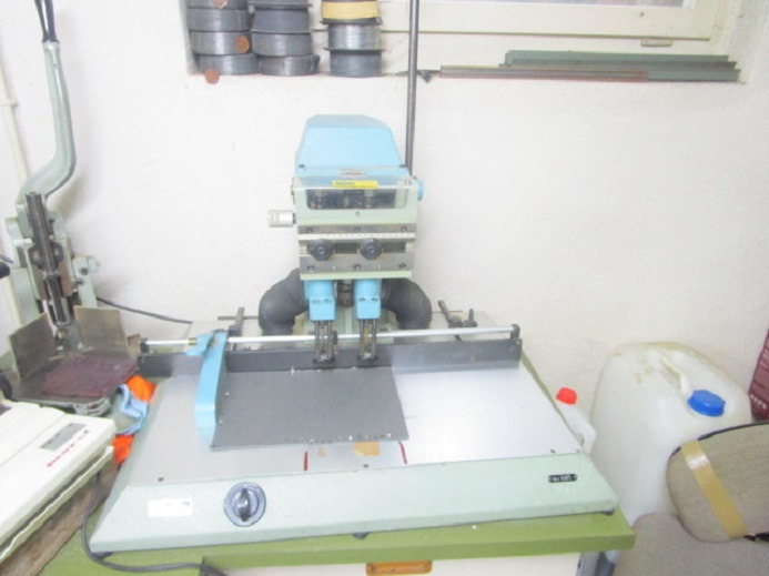 ZWEISPINDELBOHRMASCHINE O.M. - Tlačiarenský stroj: obrázok 2 ZWEISPINDELBOHRMASCHINE O.M. - Tlačiarenský stroj: obrázok 2