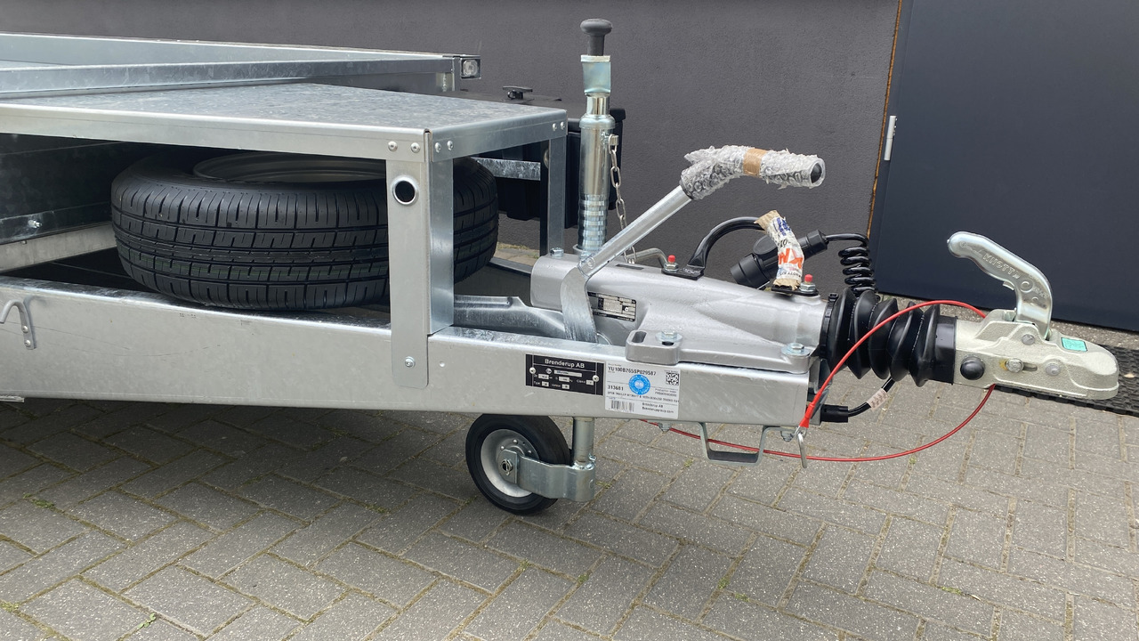 Nový Prepravník stavebných strojov PRZYCZEPA DO KOPARKI MINIKOPARKI MT 3651 DMC 3,5T / MT 3651 EXCAVATOR MINI EXCAVATOR TRAILER DMC 3.5T: obrázok 8 Nový Prepravník stavebných strojov PRZYCZEPA DO KOPARKI MINIKOPARKI MT 3651 DMC 3,5T / MT 3651 EXCAVATOR MINI EXCAVATOR TRAILER DMC 3.5T: obrázok 8