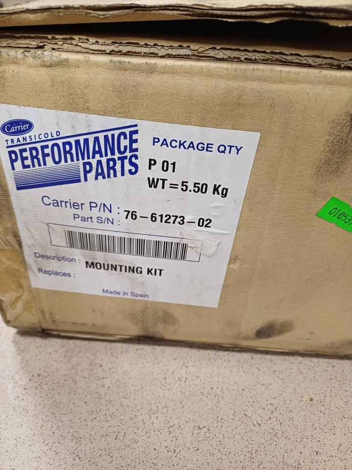 CARRIER CARRIER - Výfukový systém pre Príves: obrázok 3 CARRIER CARRIER - Výfukový systém pre Príves: obrázok 3