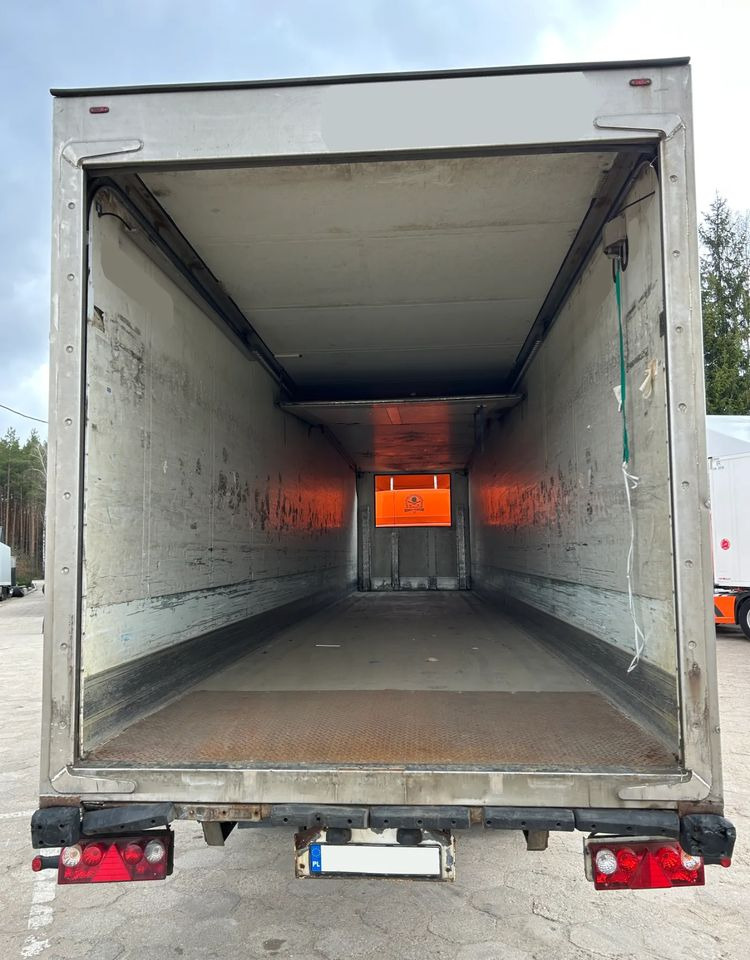 Schmitz Cargobull CHŁODNIA / IZOTERMA / KONTENER / MAGAZYN / 3 SZTUKI !! - Náves chladírenské: obrázok 4 Schmitz Cargobull CHŁODNIA / IZOTERMA / KONTENER / MAGAZYN / 3 SZTUKI !! - Náves chladírenské: obrázok 4
