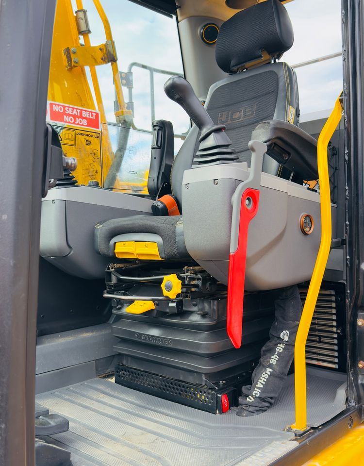 Pásové rýpadlo JCB 140 XLC: obrázok 17