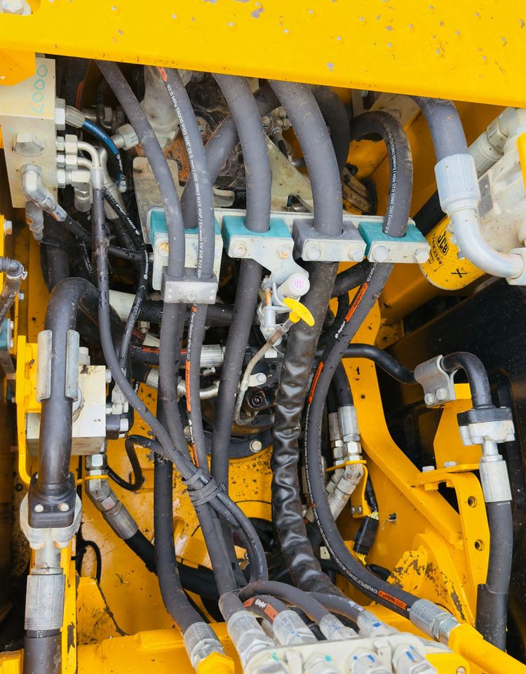 Pásové rýpadlo JCB 140 XLC: obrázok 18