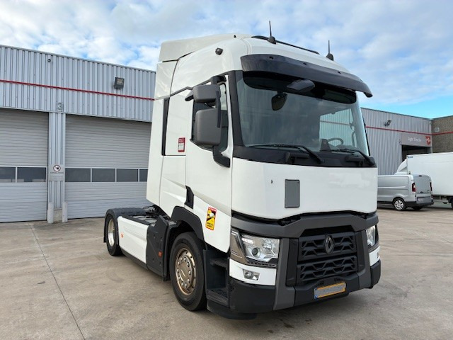 Renault Trucks T - Ťahač: obrázok 2 Renault Trucks T - Ťahač: obrázok 2