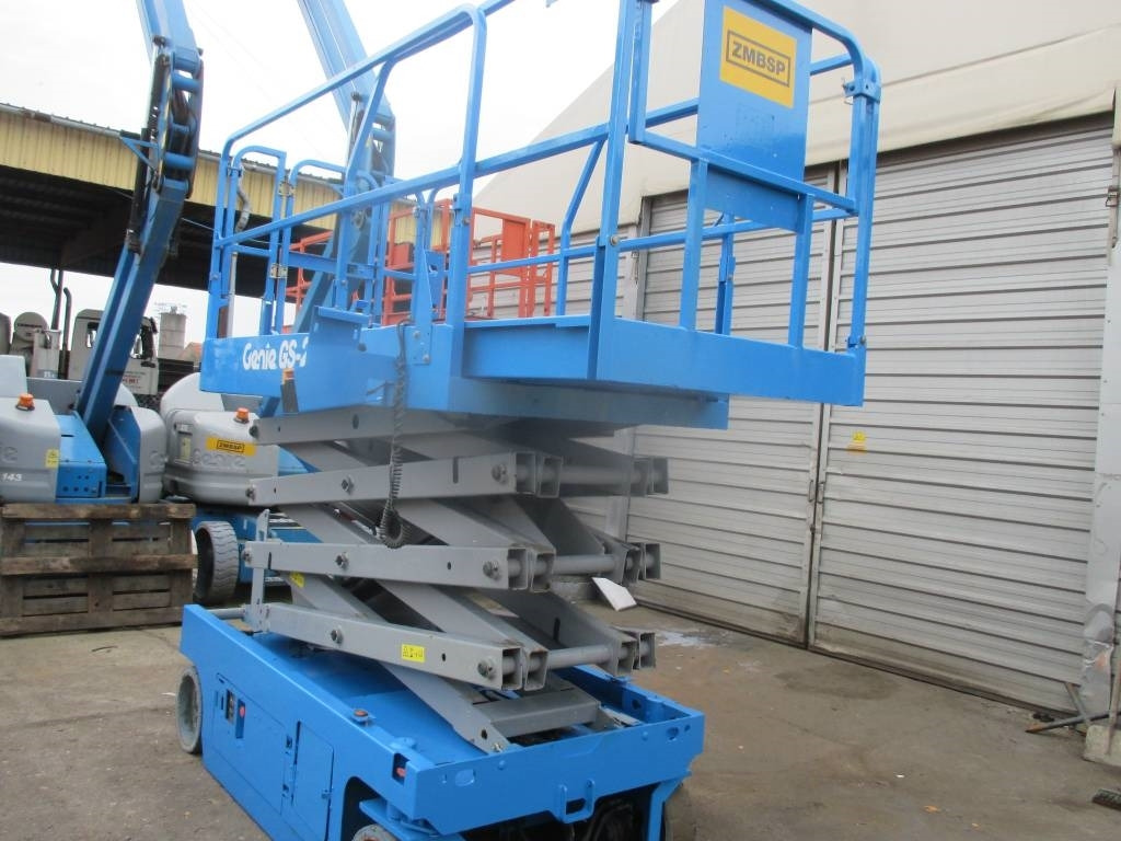 Samohybná plošiny Genie GS 2646: obrázok 8 Samohybná plošiny Genie GS 2646: obrázok 8