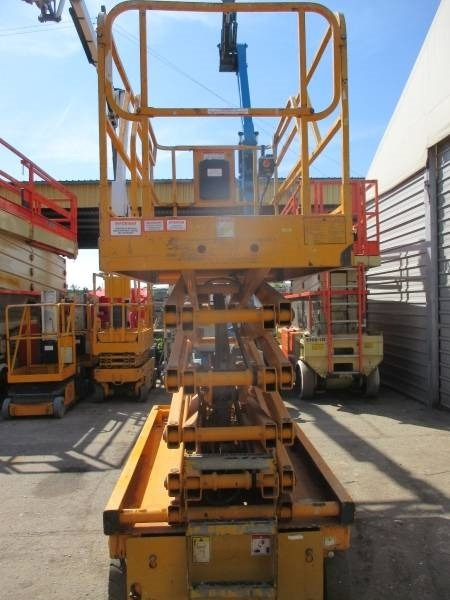 Haulotte Compact 12 - Samohybná plošiny: obrázok 4 Haulotte Compact 12 - Samohybná plošiny: obrázok 4