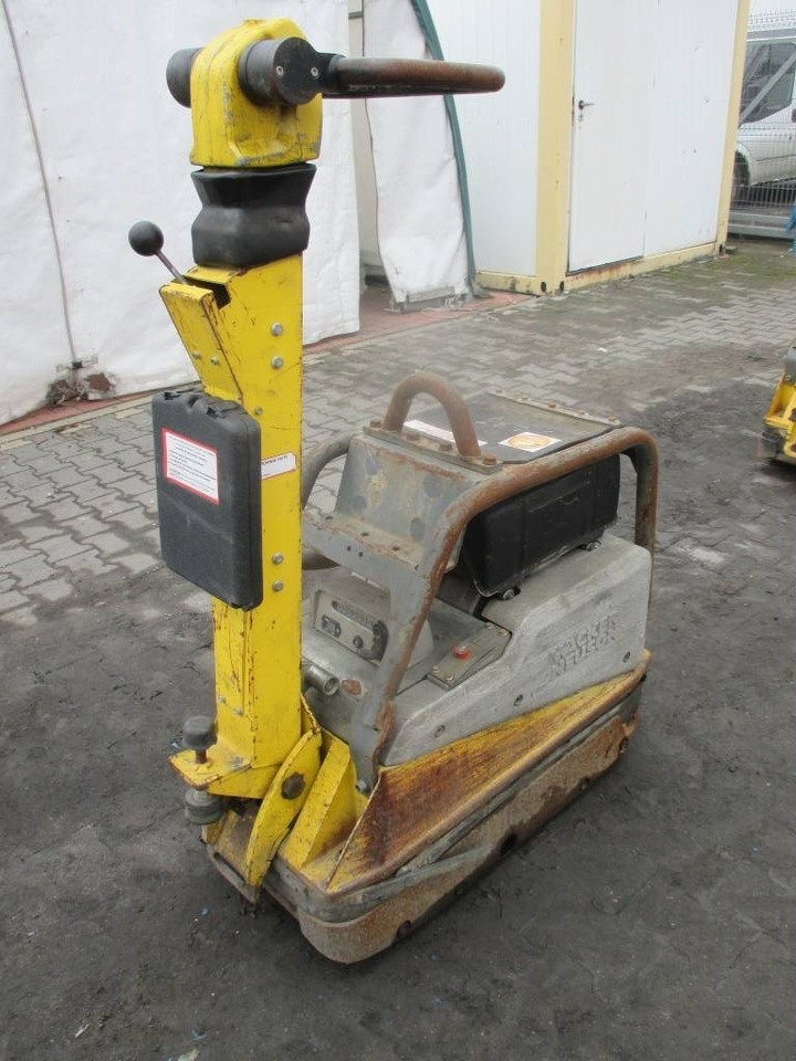 Wacker Neuson DPU 4545 HE - Vibračná doska: obrázok 2 Wacker Neuson DPU 4545 HE - Vibračná doska: obrázok 2