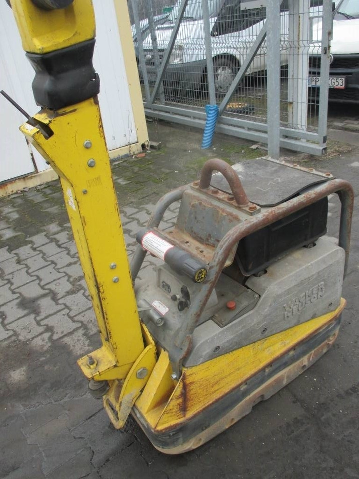 Wacker Neuson DPU 4545 HE - Vibračná doska: obrázok 2 Wacker Neuson DPU 4545 HE - Vibračná doska: obrázok 2