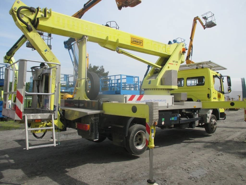 Wumag WT 230 - Automobilová plošina: obrázok 3 Wumag WT 230 - Automobilová plošina: obrázok 3