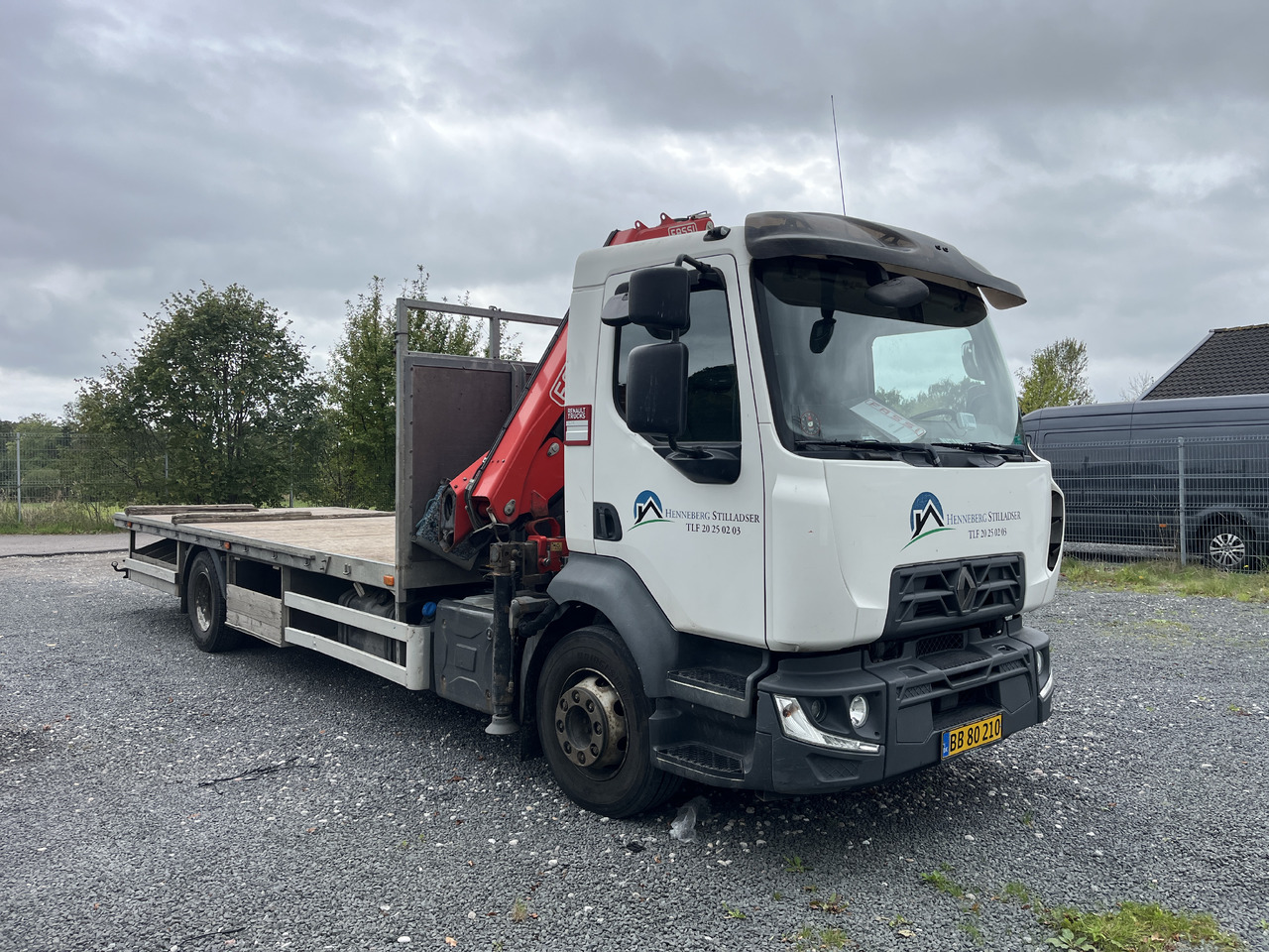 RENAULT D 16 - Auto s hydraulickou rukou: obrázok 2 RENAULT D 16 - Auto s hydraulickou rukou: obrázok 2