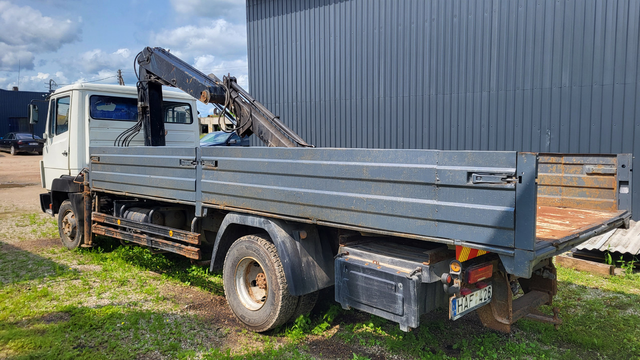 MERCEDES-BENZ 814 HIAB 071 - Auto s hydraulickou rukou: obrázok 3 MERCEDES-BENZ 814 HIAB 071 - Auto s hydraulickou rukou: obrázok 3