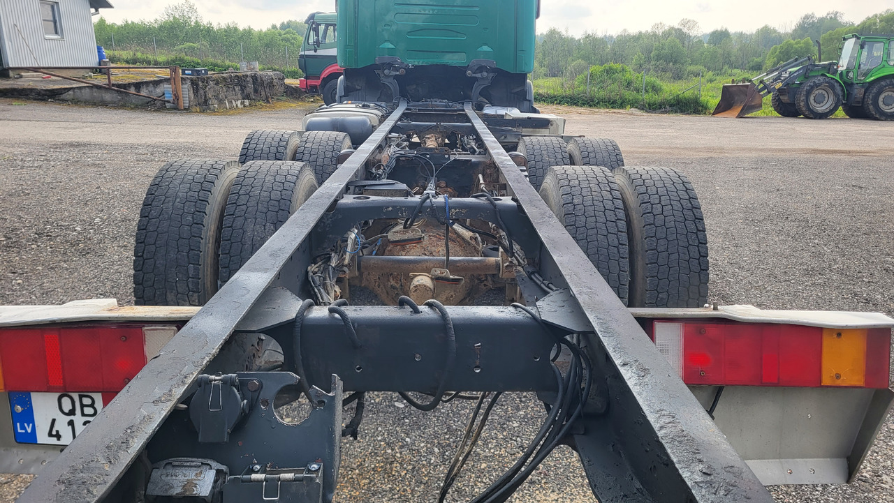 Podvozek s kabinou SCANIA R124 420 6X4: obrázok 9 Podvozek s kabinou SCANIA R124 420 6X4: obrázok 9