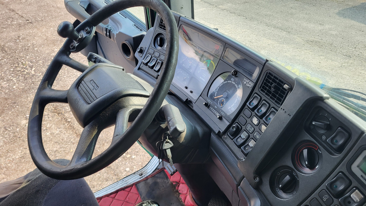 Podvozek s kabinou SCANIA R124 420 6X4: obrázok 28 Podvozek s kabinou SCANIA R124 420 6X4: obrázok 28