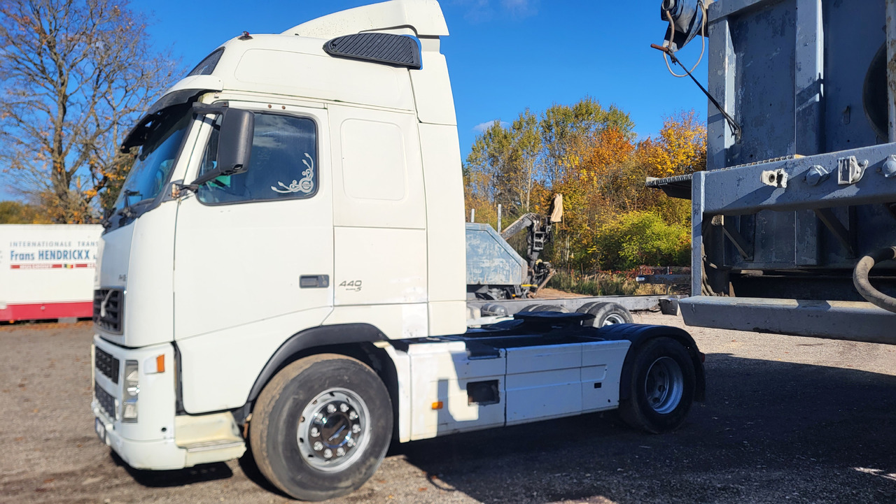 VOLVO FH 12 460 - Ťahač: obrázok 4 VOLVO FH 12 460 - Ťahač: obrázok 4