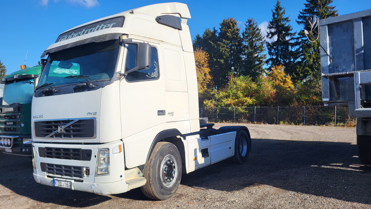 VOLVO FH 12 460 - Ťahač: obrázok 1 VOLVO FH 12 460 - Ťahač: obrázok 1