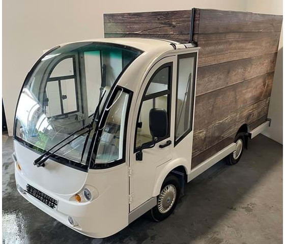 Eagle Foodtruck / 4 seats - Golfový vozík: obrázok 1 Eagle Foodtruck / 4 seats - Golfový vozík: obrázok 1