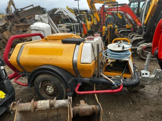 BRENDON BBW30KPE - Vysokotlakový čistič, Auto príves: obrázok 1 BRENDON BBW30KPE - Vysokotlakový čistič, Auto príves: obrázok 1