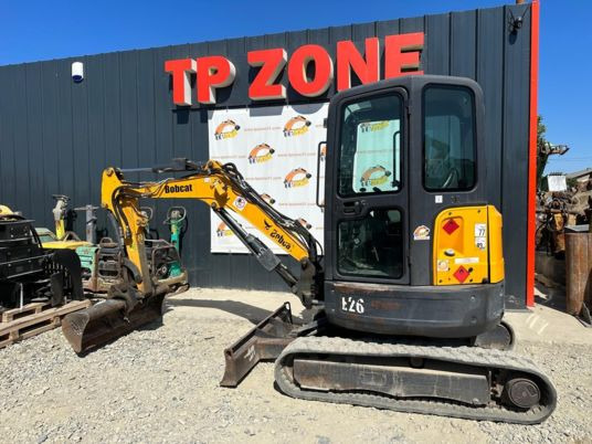 Bobcat E26 Cabine à 20500 € HT - Mini rýpadlo: obrázok 2 Bobcat E26 Cabine à 20500 € HT - Mini rýpadlo: obrázok 2