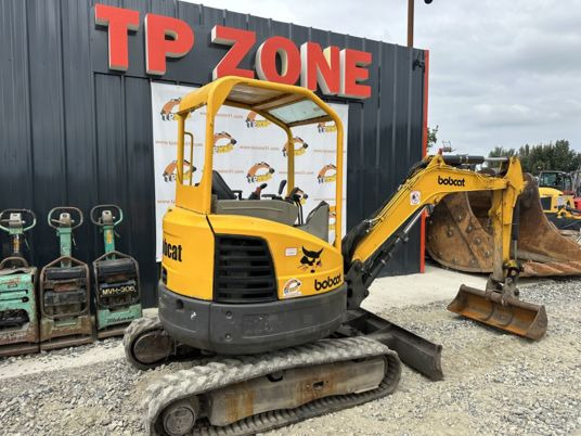 Bobcat E26 à 16900 € HT - Mini rýpadlo: obrázok 5 Bobcat E26 à 16900 € HT - Mini rýpadlo: obrázok 5