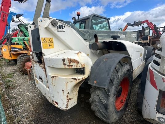 Bobcat T40170 17m à 27 500 € HT - Teleskopický nakladač: obrázok 3 Bobcat T40170 17m à 27 500 € HT - Teleskopický nakladač: obrázok 3