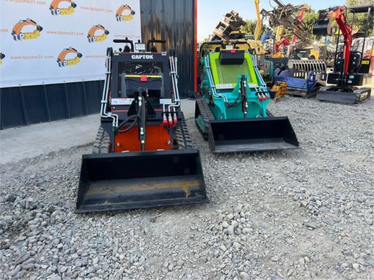 Fabrication artisanale CK360 - Pásový šmykom riadený nakladač: obrázok 3 Fabrication artisanale CK360 - Pásový šmykom riadený nakladač: obrázok 3