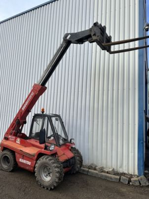 Manitou BT420 Evo - 4x4 - Teleskopický nakladač: obrázok 3 Manitou BT420 Evo - 4x4 - Teleskopický nakladač: obrázok 3