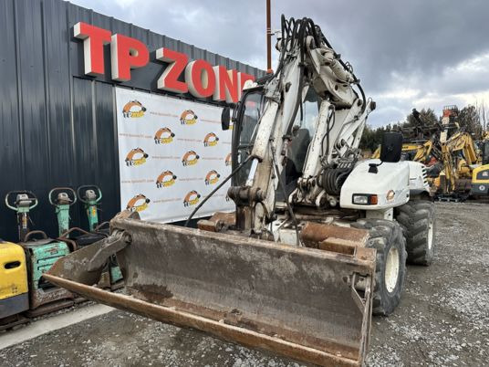 Mecalac 12MSX à 32500 € HT - Kolesové rýpadlo: obrázok 4 Mecalac 12MSX à 32500 € HT - Kolesové rýpadlo: obrázok 4