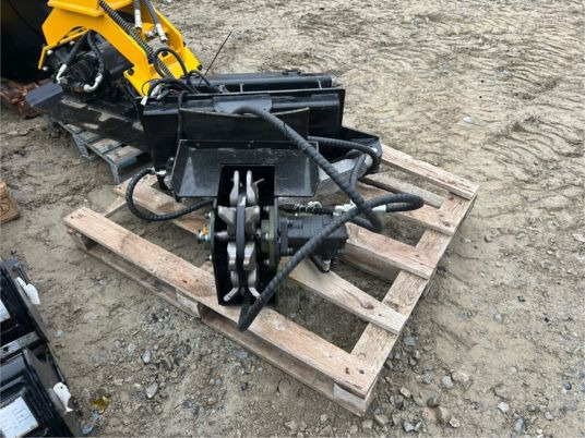 Rogneuse de souches pour minichargeur - Fréza na pne: obrázok 2 Rogneuse de souches pour minichargeur - Fréza na pne: obrázok 2