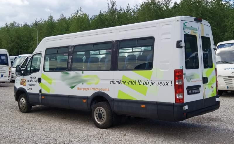 Iveco Daily 23 miejsca, KLIMA, WEBASTO - Prímestský autobus: obrázok 5 Iveco Daily 23 miejsca, KLIMA, WEBASTO - Prímestský autobus: obrázok 5