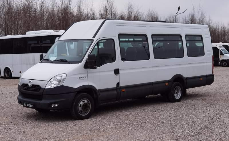Iveco Daily 23 miejsca, KLIMA, WEBASTO - Prímestský autobus: obrázok 2 Iveco Daily 23 miejsca, KLIMA, WEBASTO - Prímestský autobus: obrázok 2