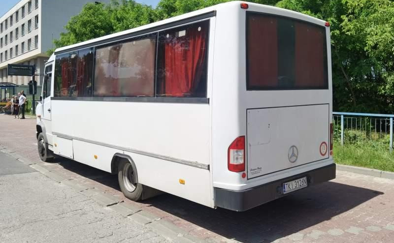 Mercedes-Benz Vario 814D 31+10 - Prímestský autobus: obrázok 2 Mercedes-Benz Vario 814D 31+10 - Prímestský autobus: obrázok 2