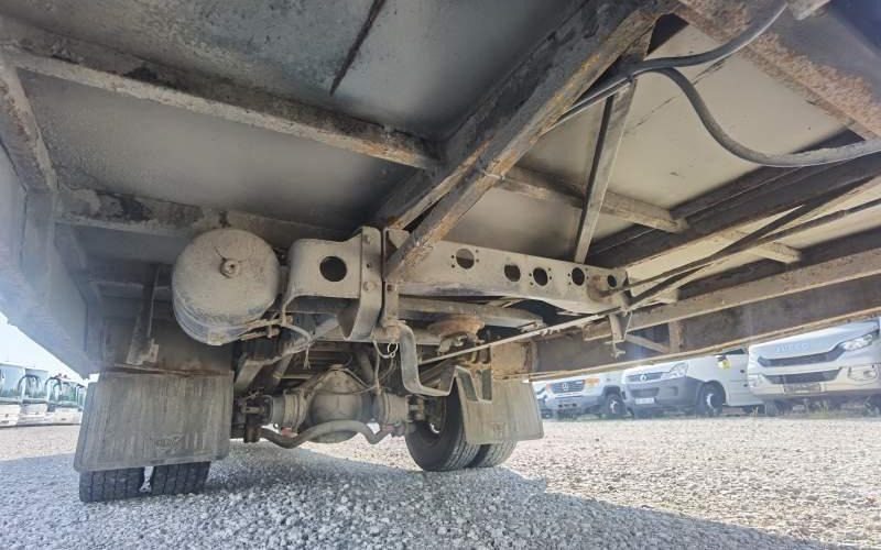 Mercedes-Benz Vario 814D 37+5 - Prímestský autobus: obrázok 5 Mercedes-Benz Vario 814D 37+5 - Prímestský autobus: obrázok 5