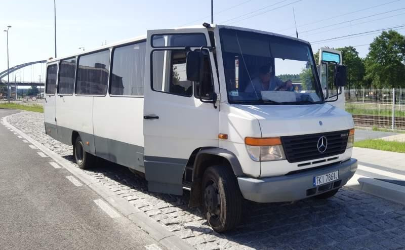 Mercedes-Benz Vario 814D 38+12 - Prímestský autobus: obrázok 2 Mercedes-Benz Vario 814D 38+12 - Prímestský autobus: obrázok 2