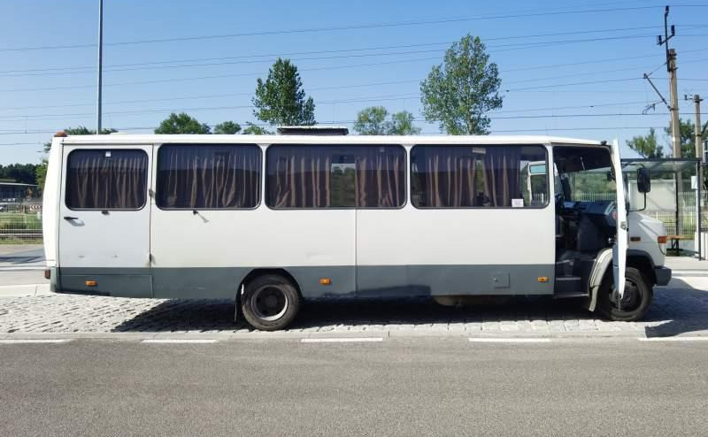 Mercedes-Benz Vario 814D 38+12 - Prímestský autobus: obrázok 3 Mercedes-Benz Vario 814D 38+12 - Prímestský autobus: obrázok 3