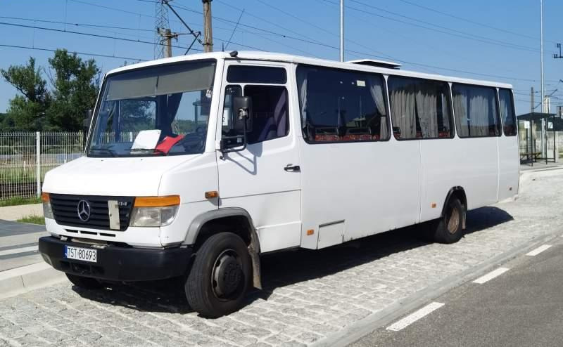 Mercedes-Benz Vario 814D 38+13 - Prímestský autobus: obrázok 1 Mercedes-Benz Vario 814D 38+13 - Prímestský autobus: obrázok 1